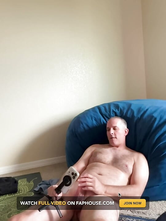 Duke Silver Is Getting His Sexy on Big Time