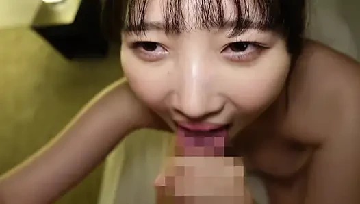Sweet Wife. One Kiss Turns Her Completely