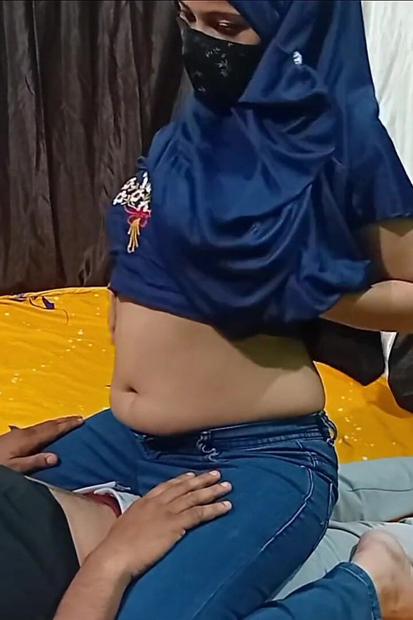 Ma copine en hijab veut baiser