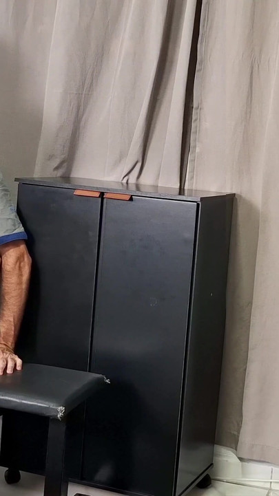 Wife shows off to the coach behind the cuckold! | Clip 1