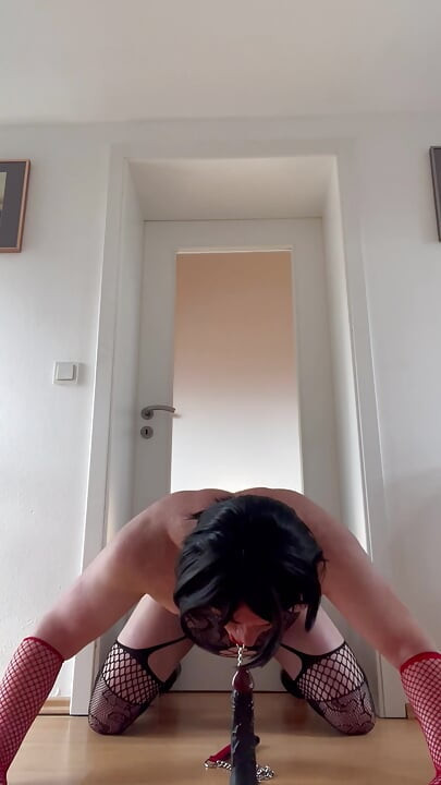 Whore and Bitch Claudia - Waiting for an real cock