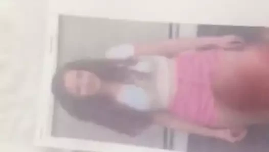 Sıcak kızıl saçlı için haraç