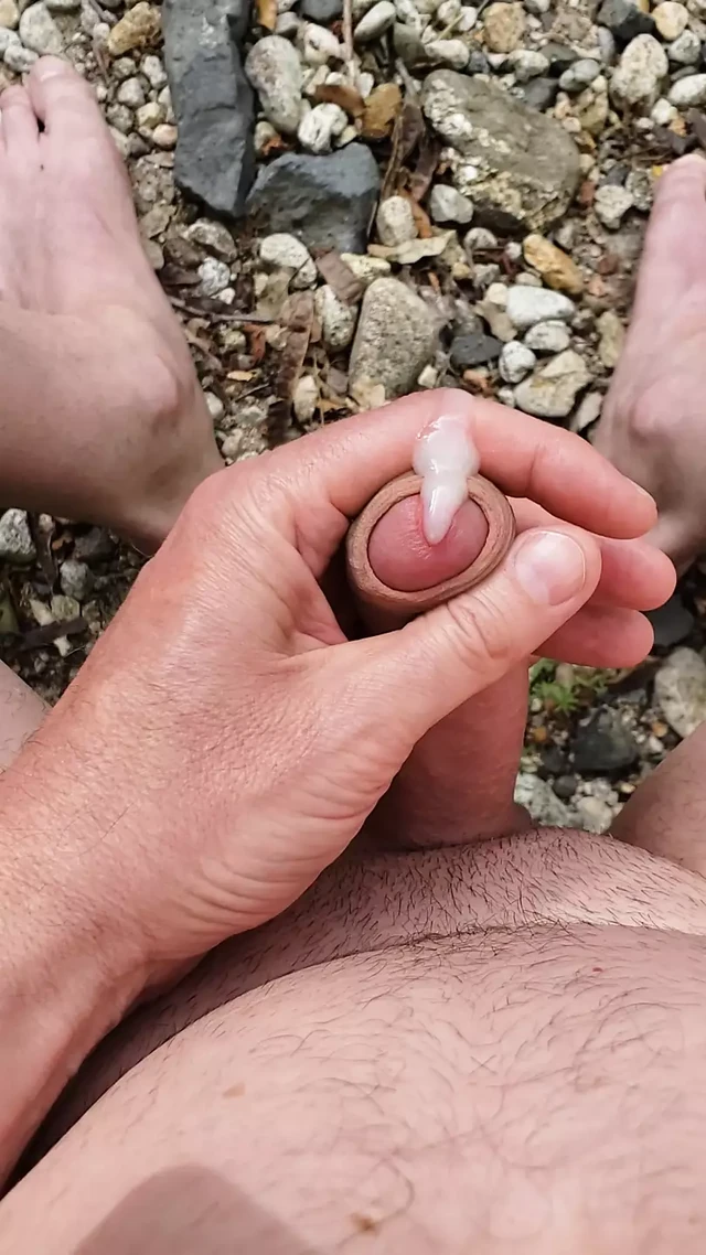 Cumming by the river...
