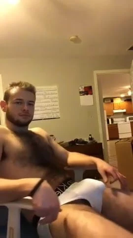 A hairy young FWB