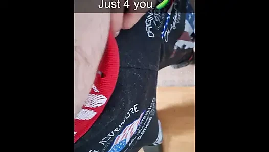 I Met an 18yo on Snap & Gave Him His First Creampie