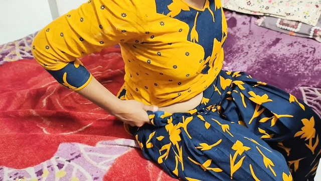 Desi girl has sex with her own teacher in Hindi audio
