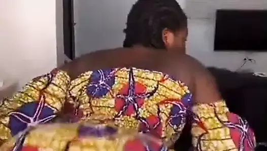 Le cul du Ghana est le meilleur du monde