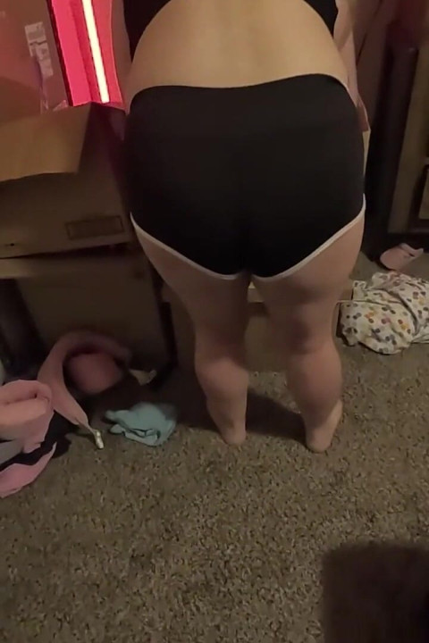 Sneaky PAWG Gets Anal