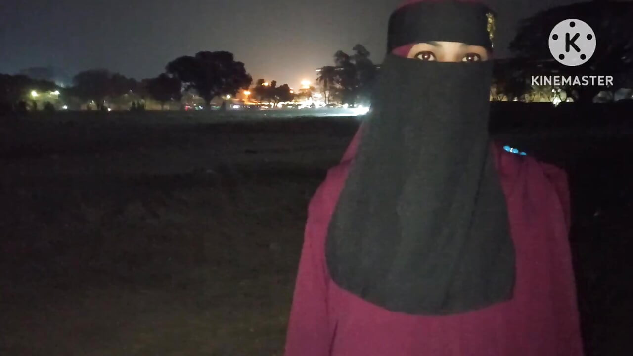 Dhaka Outdoor Muslim Desi Village Girl Vacation Tours in the City Tight Pussy Video Desi Village Hot Girl Sex Video