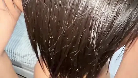 Güzel Kolombiyalı kız, cuckold erkek arkadaşından ayrıldıktan sonra porramı emiyor