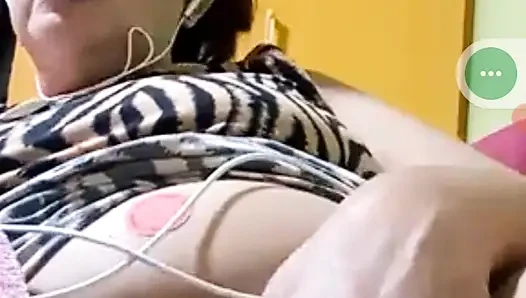 Tidak bisa berhenti mencintai pantatmu