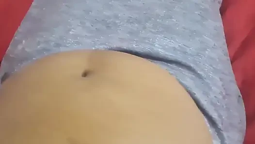 Asiatische freundin mit dickem arsch, stöhnende show