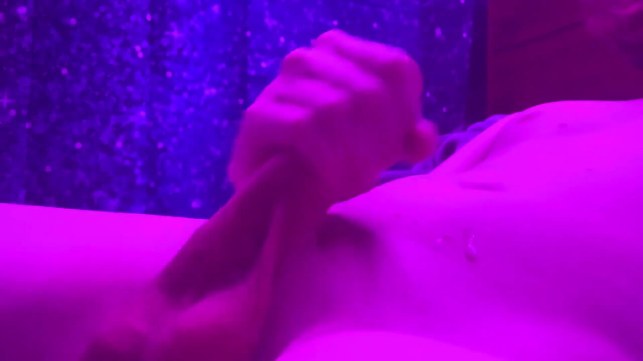 Redhead Teen Quick Orgasm Before Bed