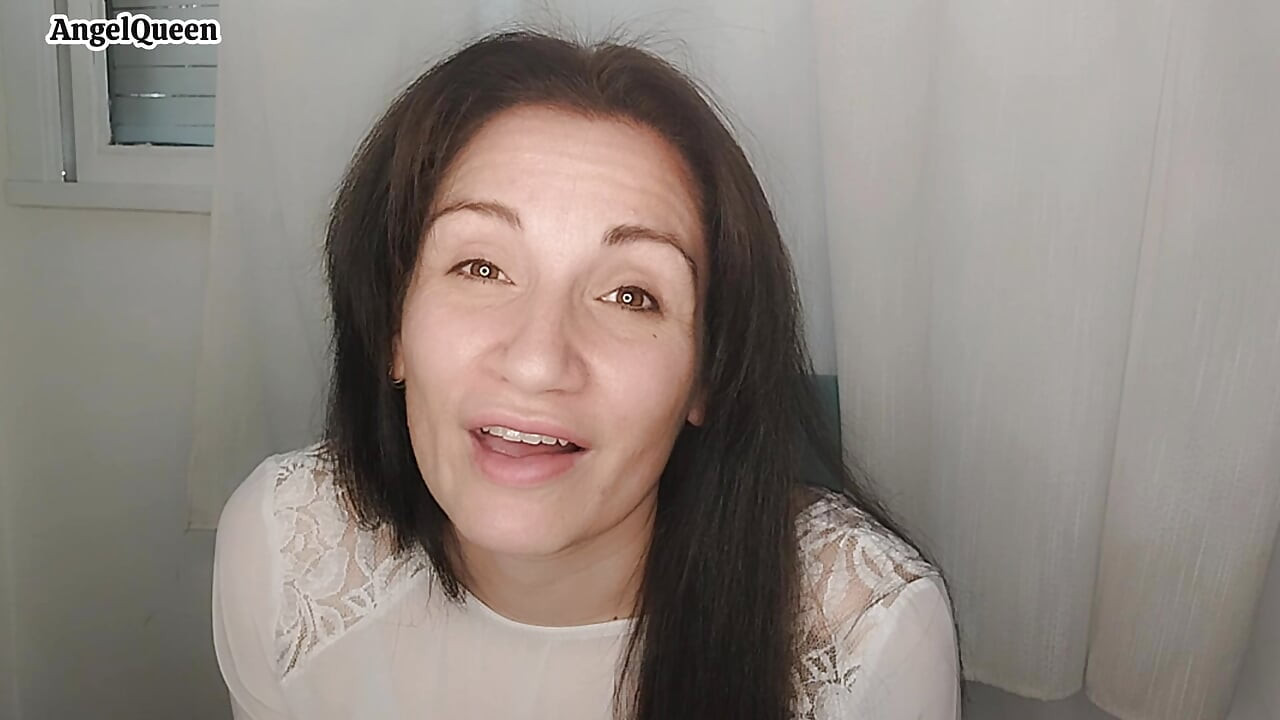 Psychologist Humiliates 38-Year-Old Virgin and Orders Her to Masturbate JOI Femdom with Humiliation