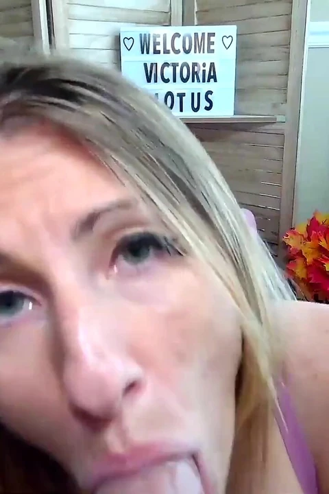 Blowjob Close up POV