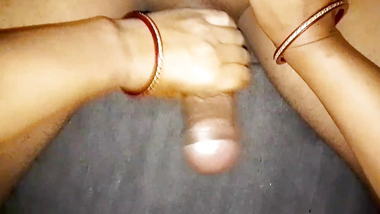 Lovely young girl is a shemale with big cock Cumming