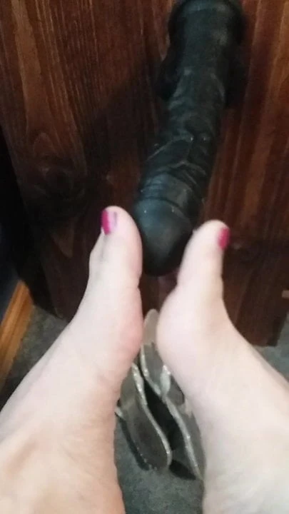 Sissy footjobs for BBCs!!!