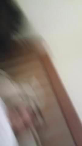 Cachorra gemendo