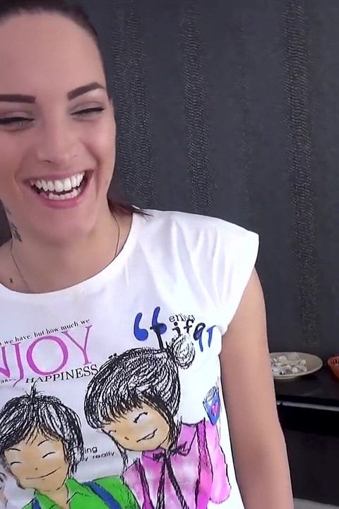 Cute Brunette Lyen Parker Sucks Off HeavyonHotties Stud Before Pussy Pounding