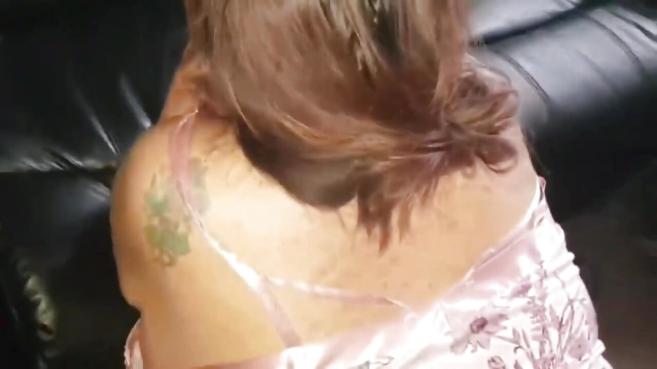 Bbw BBC drsné anální bušení stříkání do zadku