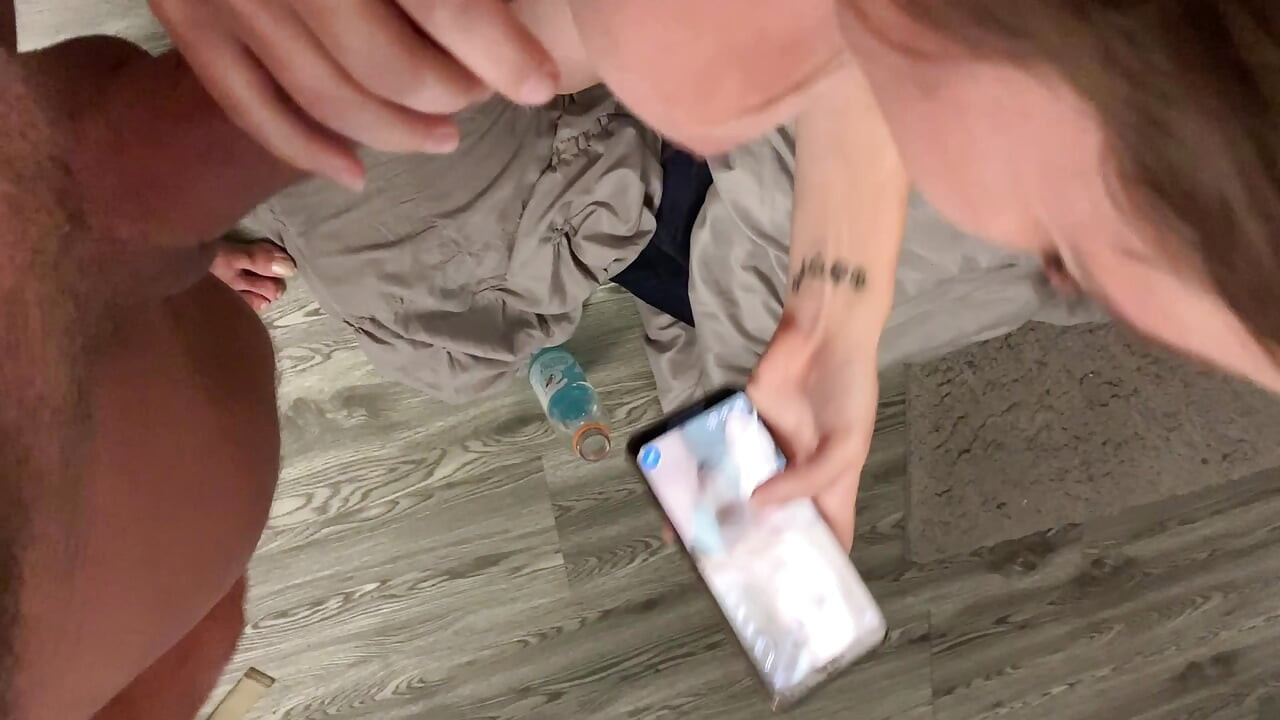 Fitness Model From the Gym Takes 3 Hot Cumshots