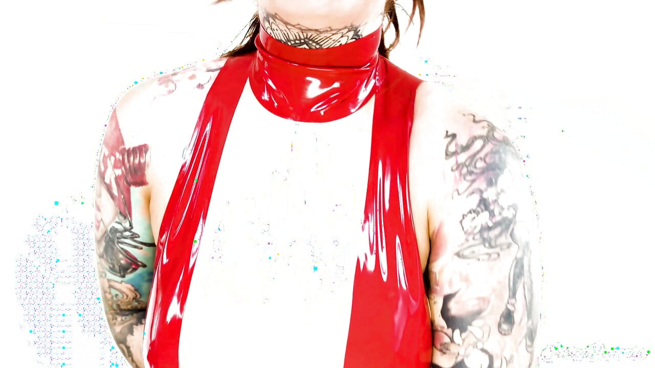 Asmr Joc cu țâțe în latex