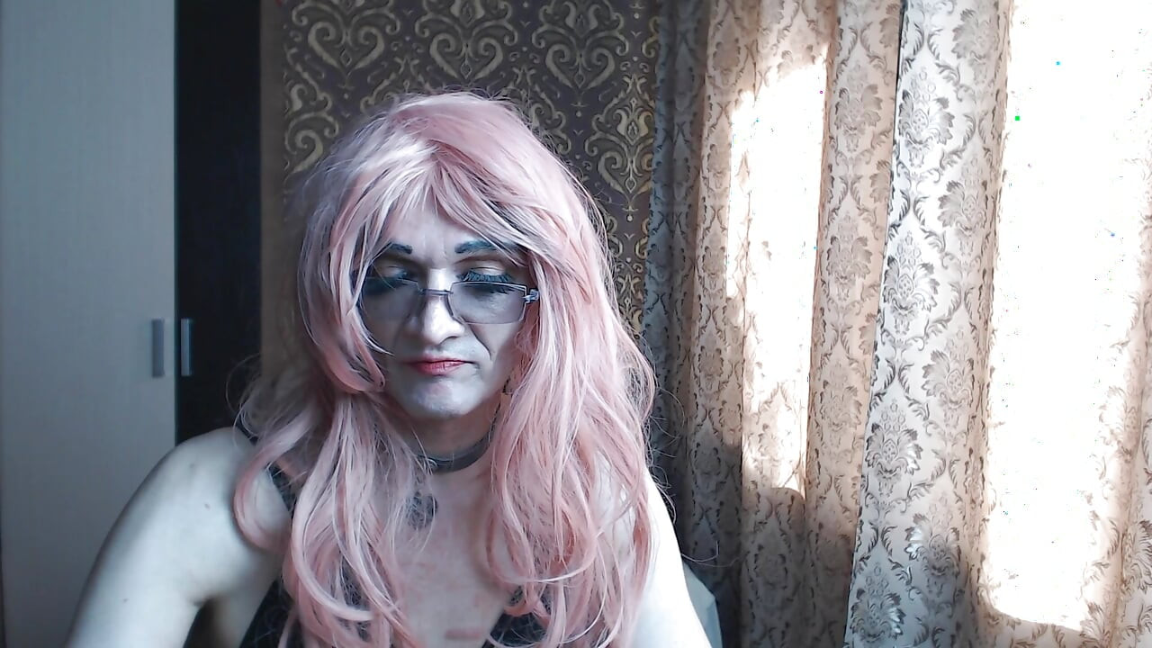 Scoate-ți Chiloții Și Ia-i Pe toți În Gură.