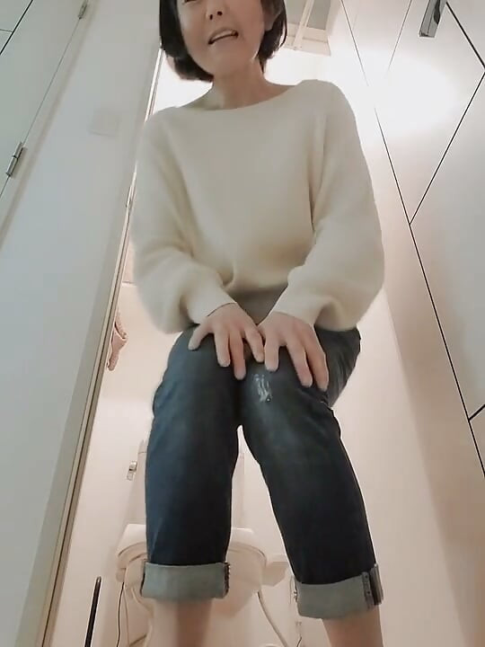 Mature Woman's Daily Life Toilet