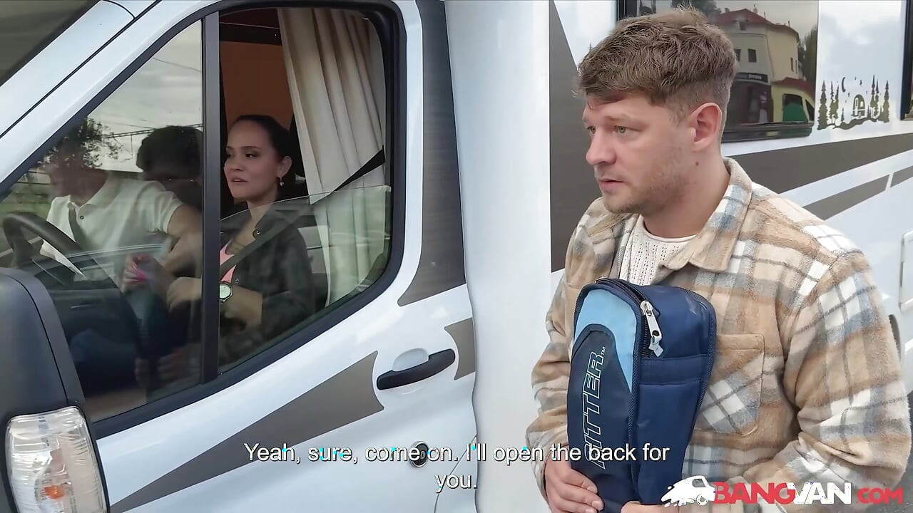 BangVan - Busty MILF Jennifer Mendez seduces big-dicked Hitchhiker