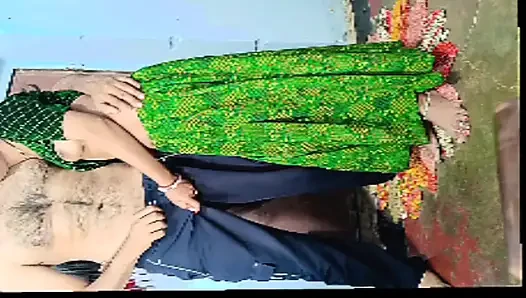 Desi village couple caught by camera. Couple take advantage when they alone