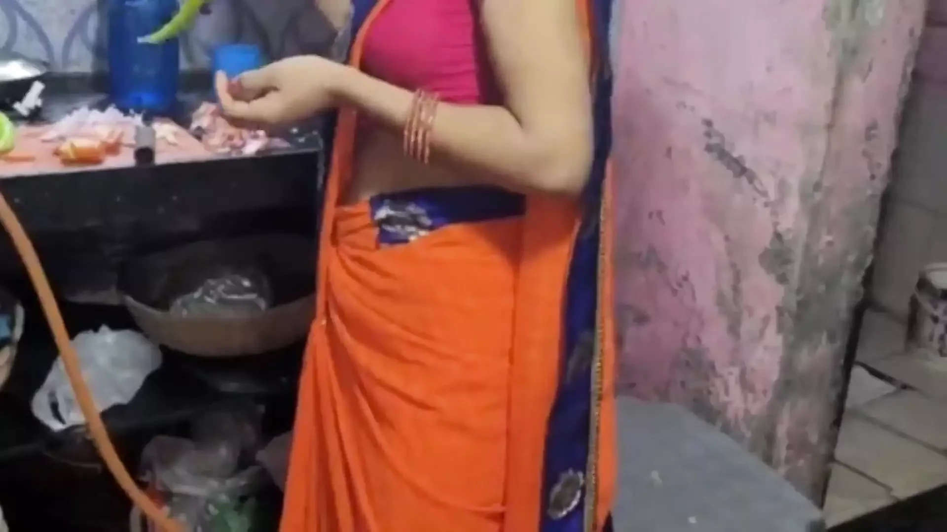 Desi Hot Bhabhi Cooking in Kitchen