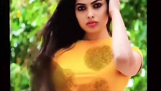Cum on Divi Vadthya