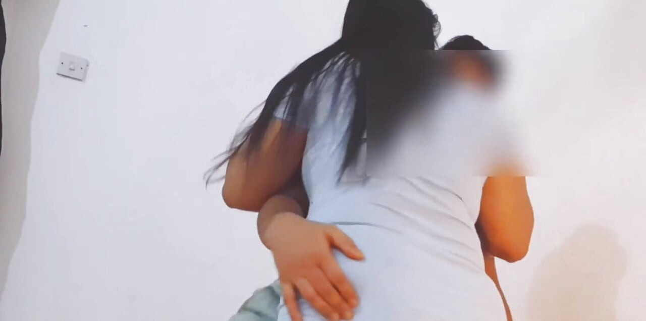 デシのハードアナルと膣、彼氏と満腹のセックス、エッチトーク、バングラ射精セックスパート01