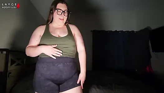Olahraga bra try-on, tes goyangin, twerk menggoda sambil bugil