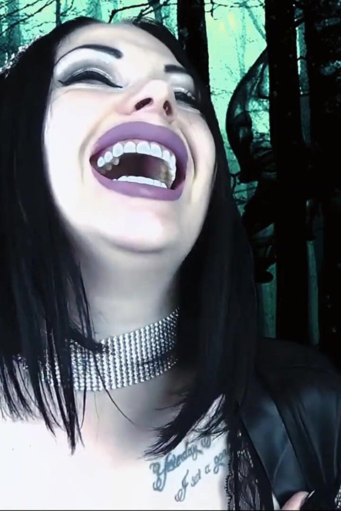 The Princess of darkness will eat you piece by piece