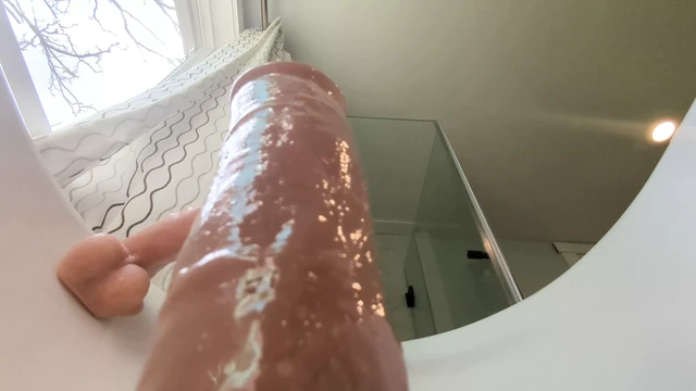 Slamming that ass with a dido