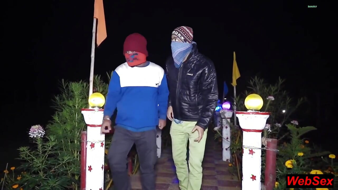 Hot Unknown Girl Knocking the Door at Midnight! Indian Web Series Sex