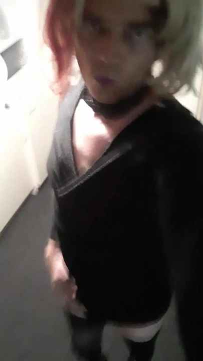 Sissy troia sindykate
