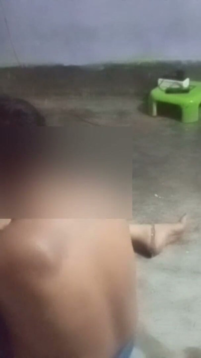 Gadis lokal dengan pantat montok dengan pantat montok yang romantis dientot habis-habisan | Klip 1