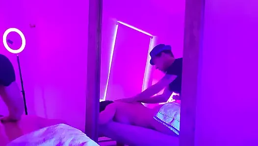 Damon gives a tantrique massage to Julia Sky
