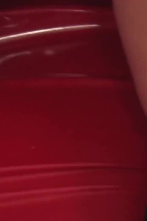 Krásky a dilda scéna-2 brunetka s velkými prsy Julie Storm miluje masturbovat Sama ve spodním prádle