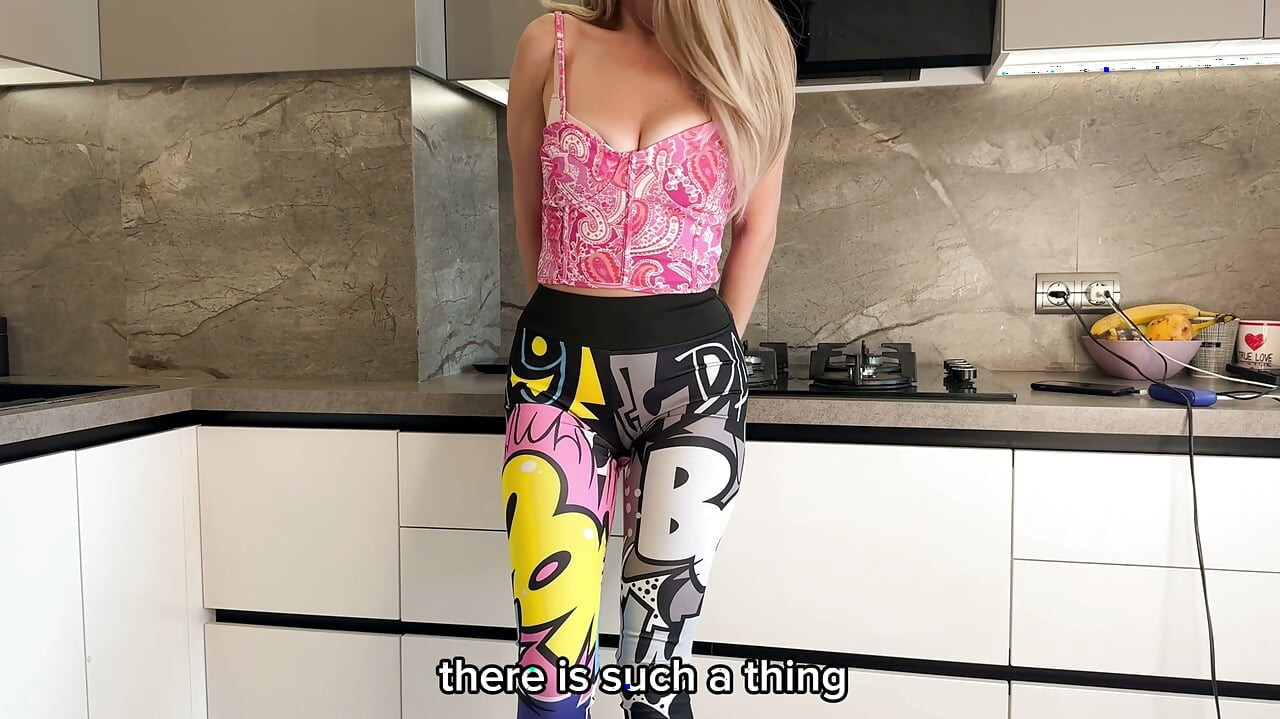 StepDaughter Convinced StepDad to Fuck Her Tight Pussy and Got Cum in Her MOUTH
