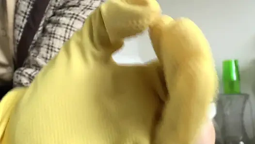 At Easter, the Sperm Will Be Pumped Out! Even with Milking Gloves if Necessary! Lady Victoria Valente