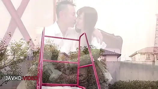 Eri hosaka Knistert in der hardcore-szene im freien mit creampie und tittenfick-action