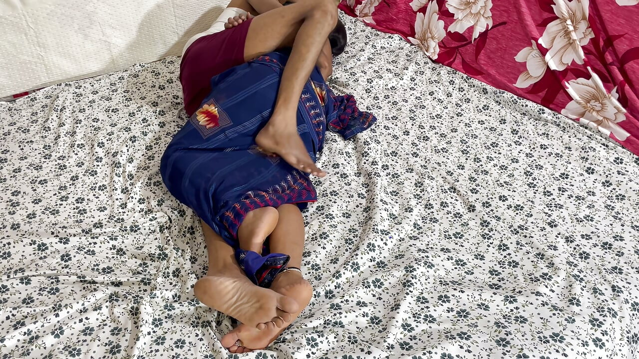 Desi renu ki chut