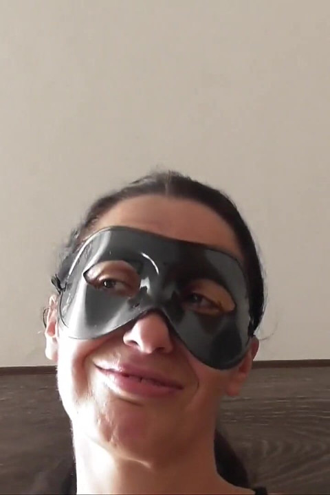 來自科爾托納阿雷佐的珍妮·里佐的第一次