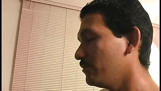 Junge latina bekommt ihre fotze geknallt