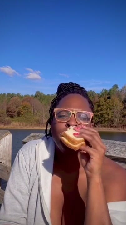MATURE EBONY COUGAR MAKING FETISH CONTENT IN PUBLIC PT 1 | Clip 1