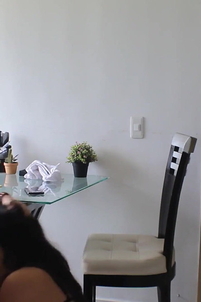 بعد رؤيتها مثيرة للغاية لفترة طويلة ، جاء اليوم أخيرا ليمارس الجنس مع إباحية باللغة الإسبانية