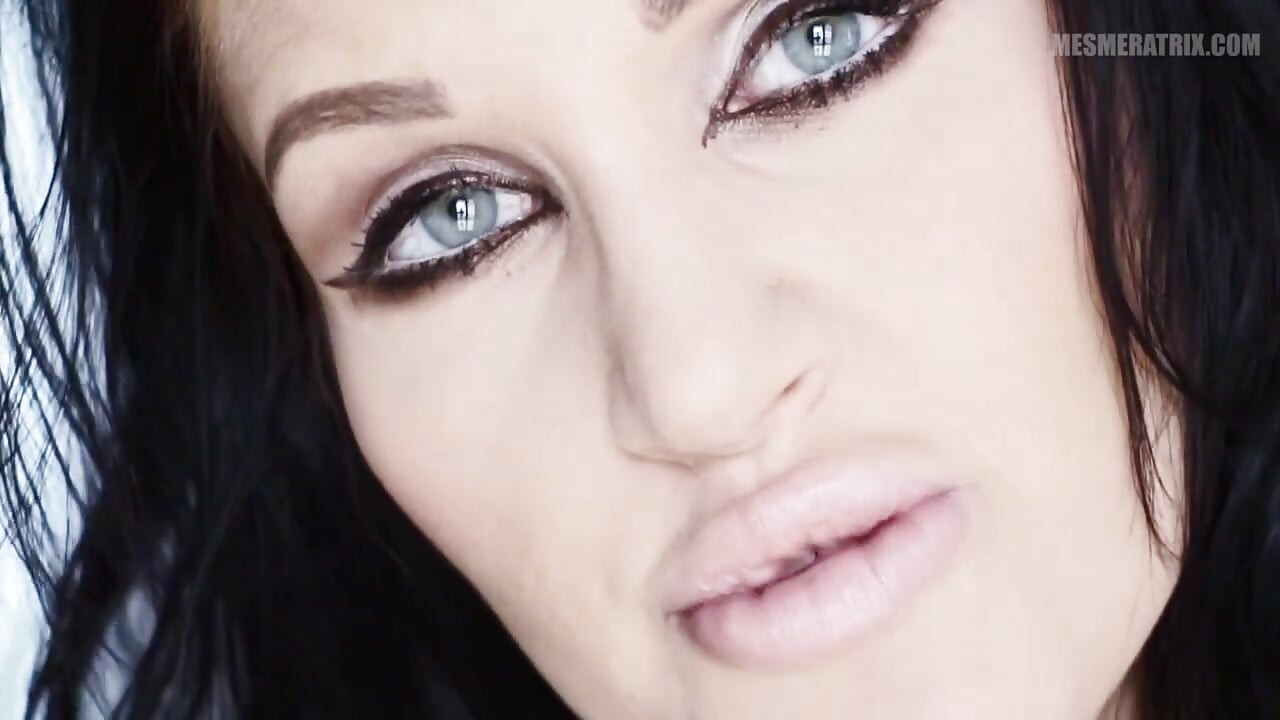 Eyes rapture...